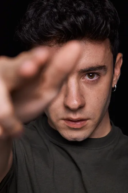 alex-9